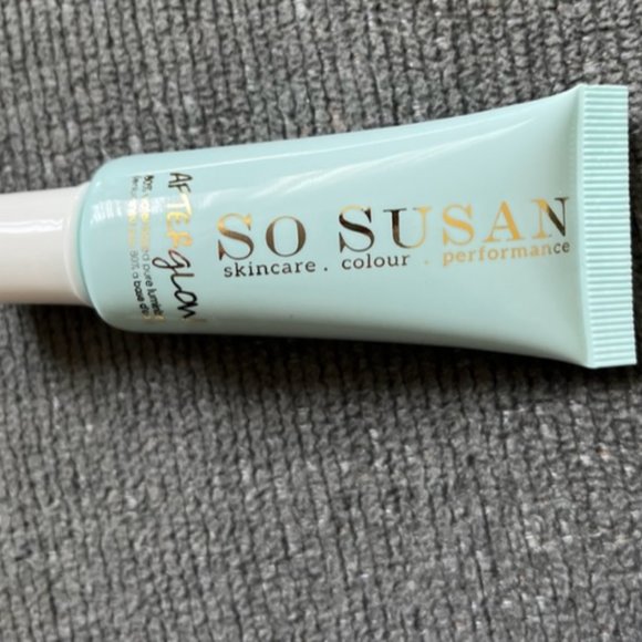 So Susan Afterglow - 80% Water-Based Pure Luminizer - Brand New in Box - Picture 2 of 5